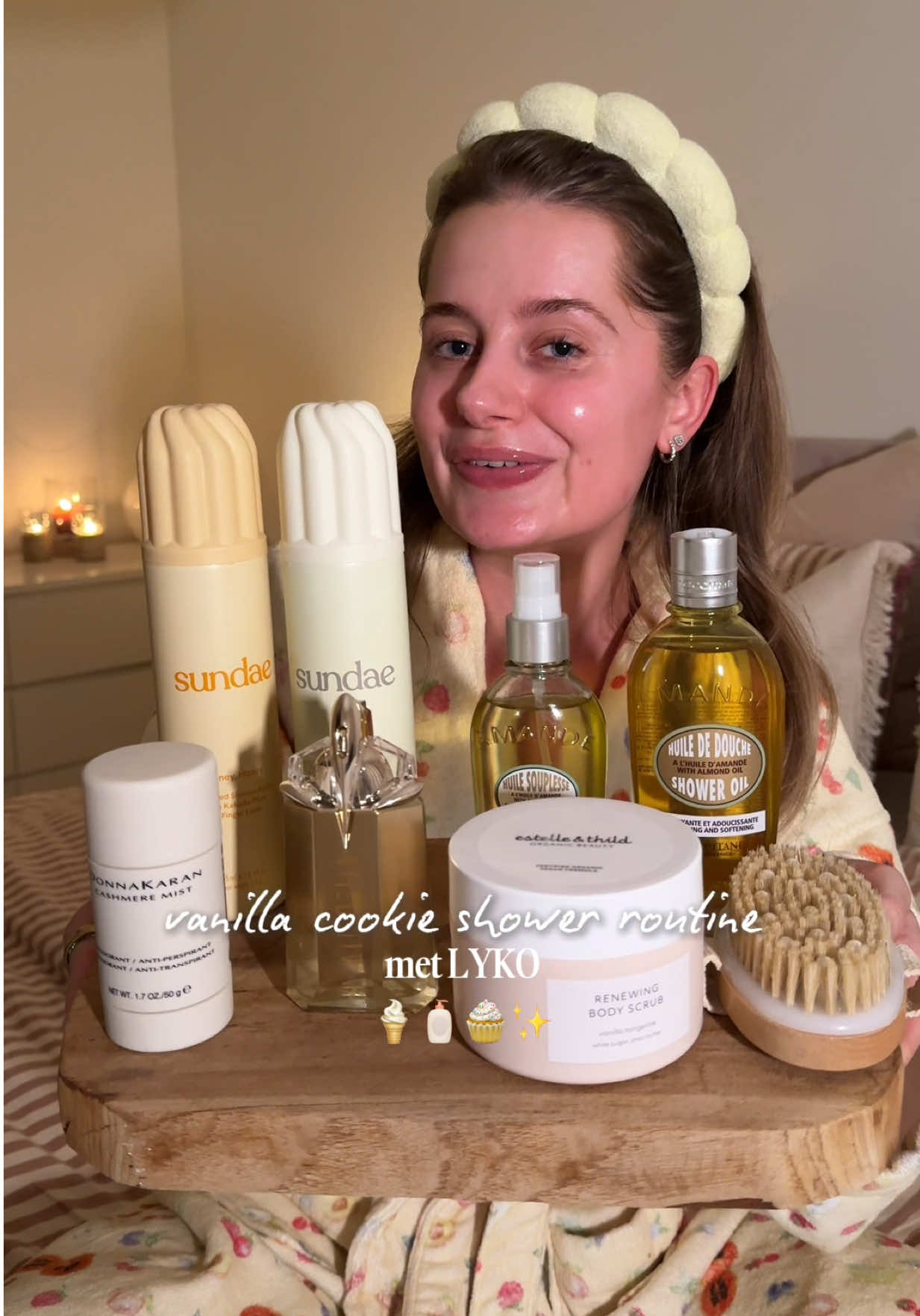 TikTok post by @lanacuvelier for Lyko. Caption reads: Met deze routine ruik je naar het meest  lekkere....