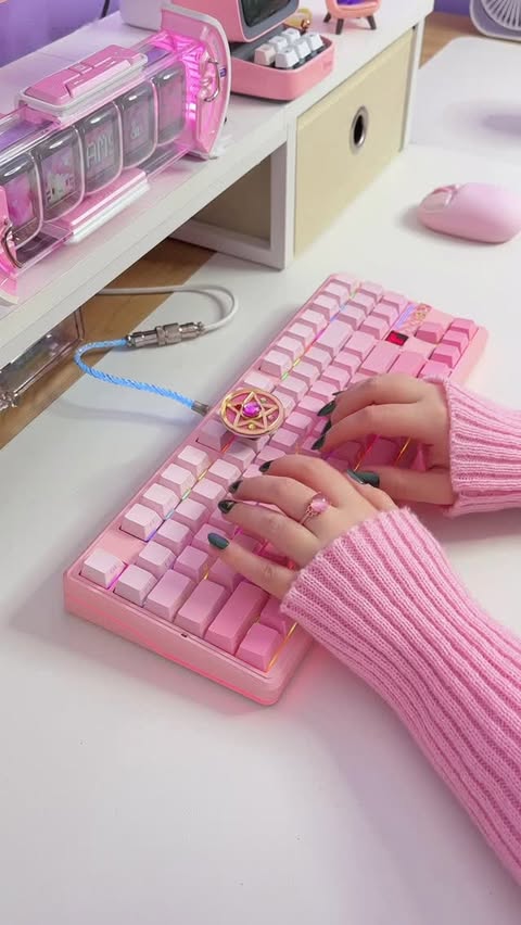 Instagram post by an influencer for Aula. Caption reads: [AD] I love pink Aula keyboards! 🩷 details below....
