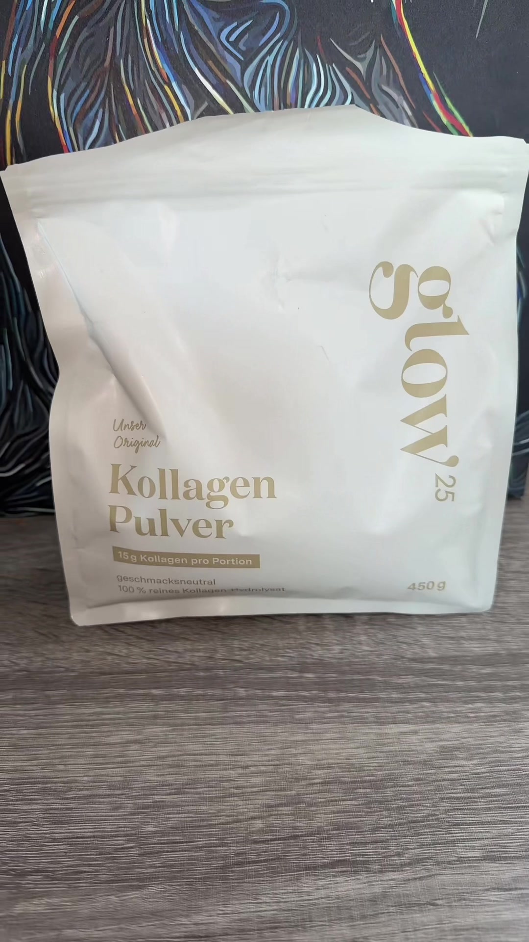 TikTok post by @spickiee for Glow25. Caption reads: Kollagen Pulver im 3er Bundle @Glow25 DE 😍....