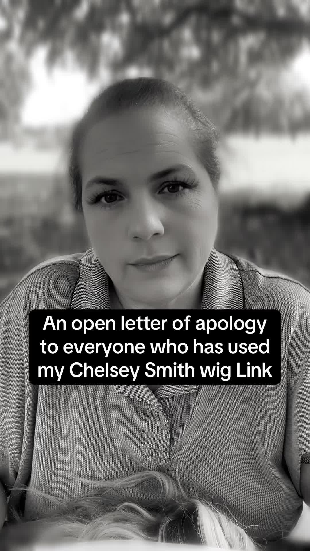 TikTok post by @kellijones32 for Chelsey Smith Cosmetics. Caption reads: [...] Smith wig journey and use my 🔗.....