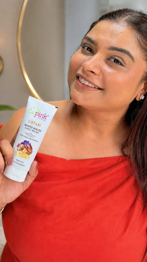Instagram post by @tripti.mehtani for La Pink. Caption reads: Meet La Pink Ubtan White Haldi Face Wash a....