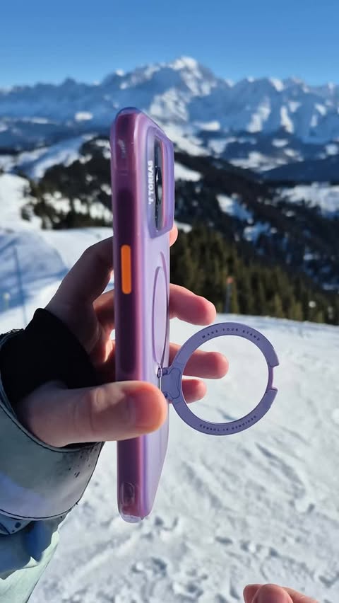 Instagram post by @taniaparfe for TORRAS. Caption reads: [...] and real drops. That’s why I use the TORRAS....