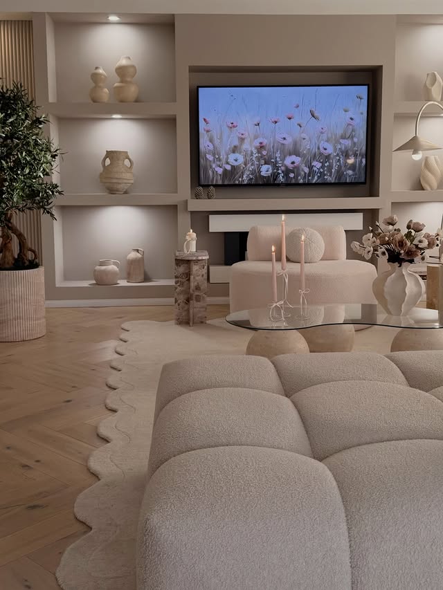 Instagram post by @smyrna__home for Sklum España. Caption reads: Have a beautiful day 💫 Anzeige |....
