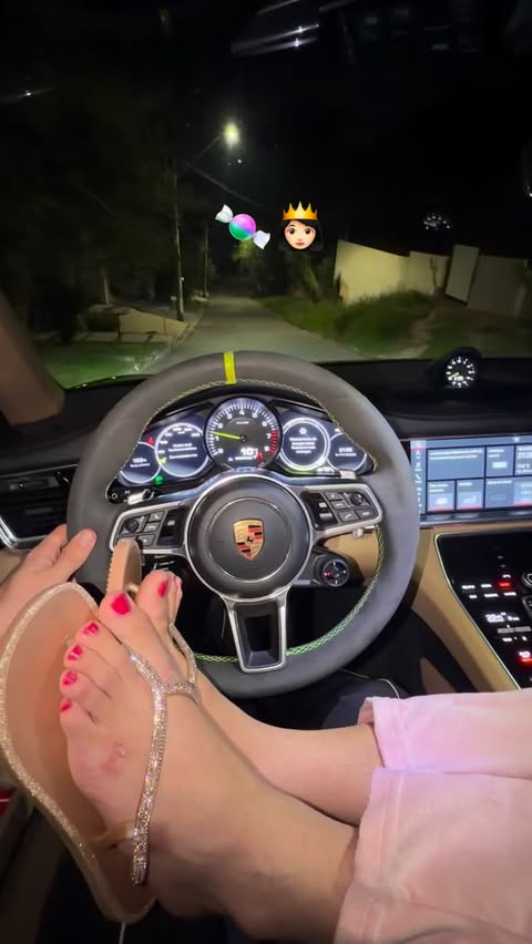 Instagram post by @brabox for Mentos. Caption reads: Minha princesa 👸🏻♥️ @mentosbrasil
*publi.