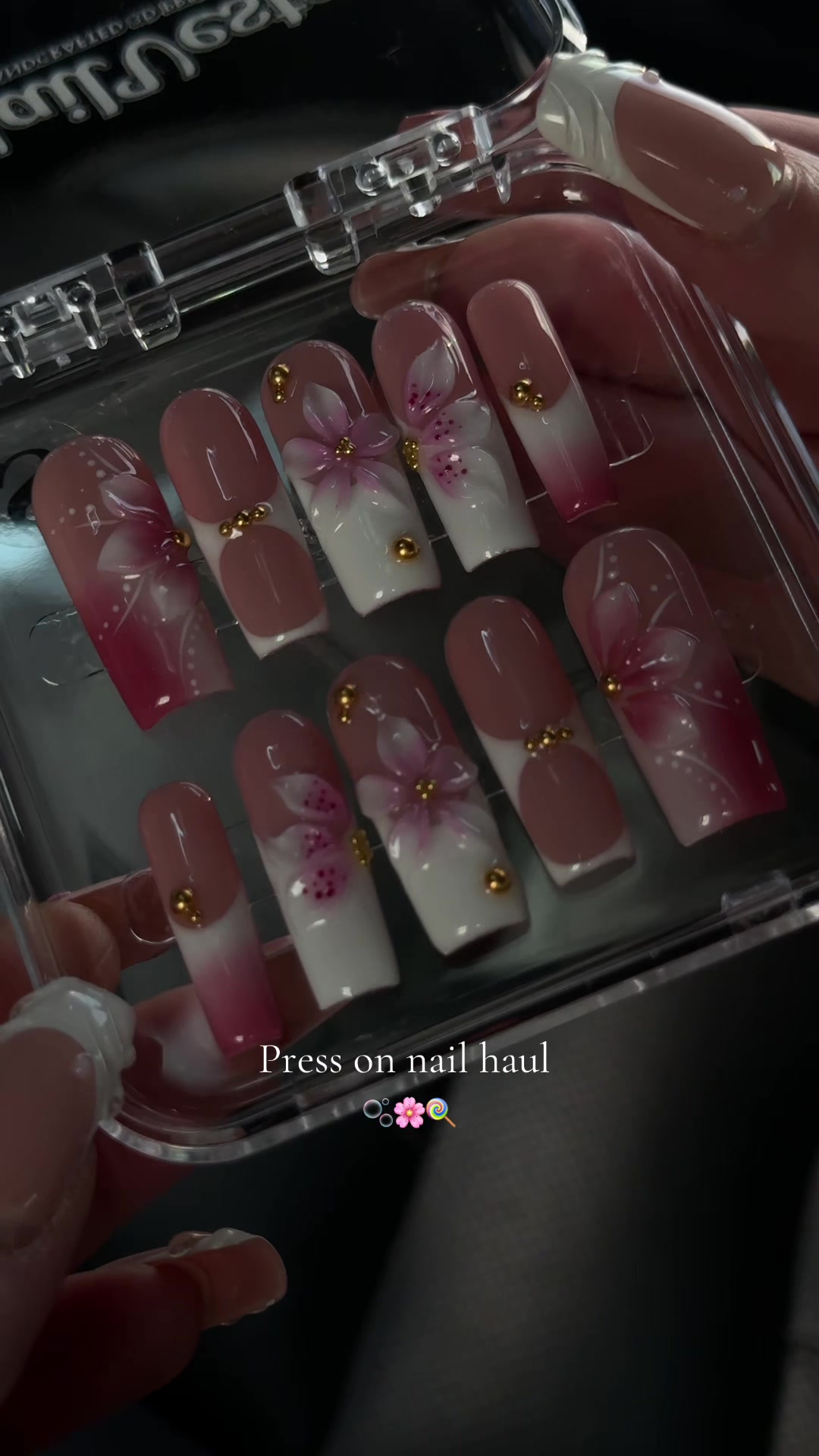 TikTok post by @justjadesworld for Nailvesta. Caption reads: [...] #pressonsets #diynails #diynailsathome....