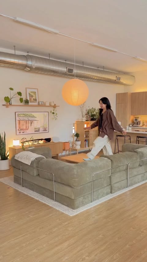 Instagram post by @maisyleigh for Logitech. Caption reads: [...] wellbeing month, i partnered with @logitech....