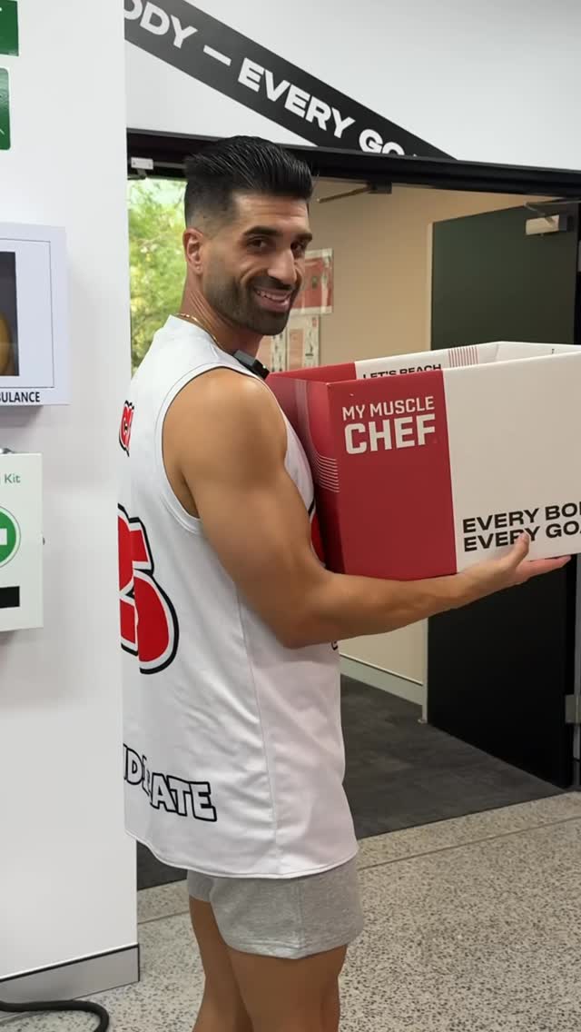 Instagram post by @jwebby_can.eat for My Muscle Chef. Caption reads: New Meals. Get them before Webby eats them all!....