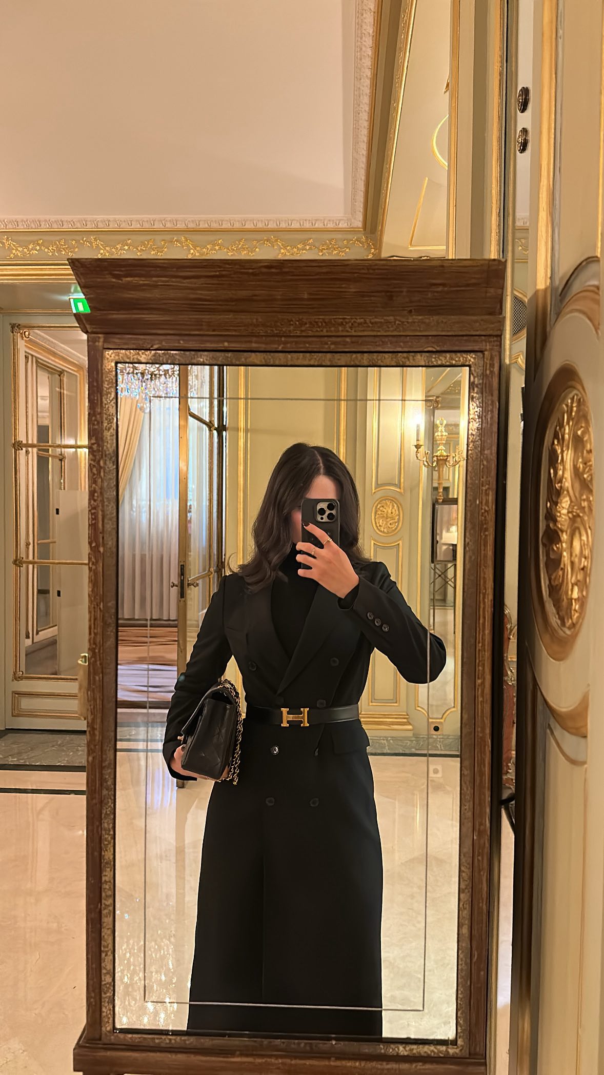 Instagram post by @sibel_arsu for Saint Laurent. Caption reads: Ready to go with @yslbeauty @ysl #yslbeauty....