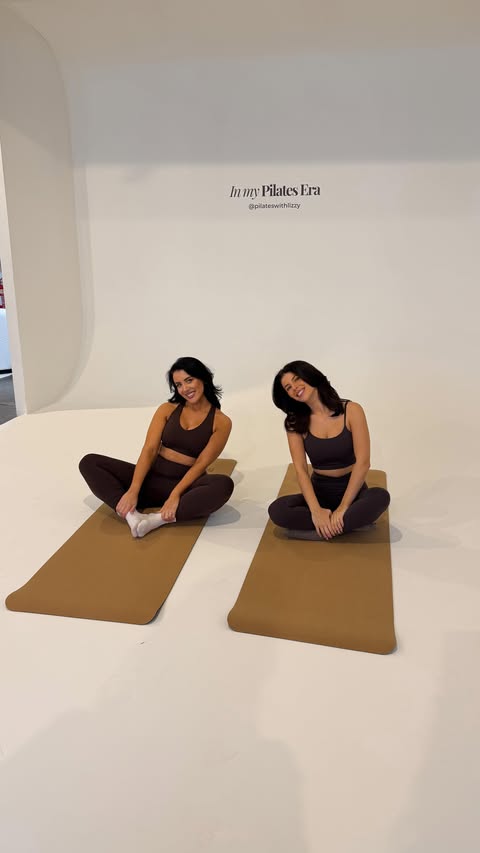 Instagram post by @bobbiaston for DUSK. Caption reads: ITS BLUE MONDAY ☔️💧so we are here with @dusk.com....