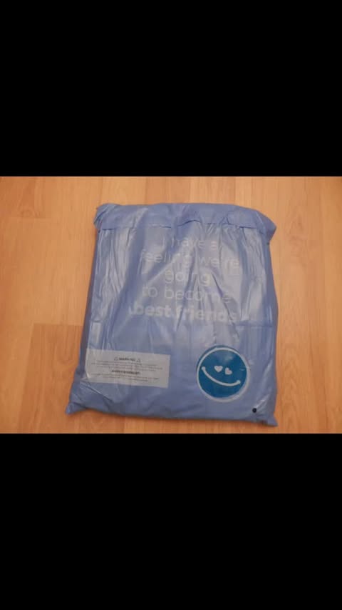 Instagram post by @des_reviews for The Oodie. Caption reads: [...] snuggles and cosy moments.

The Oodie itself....