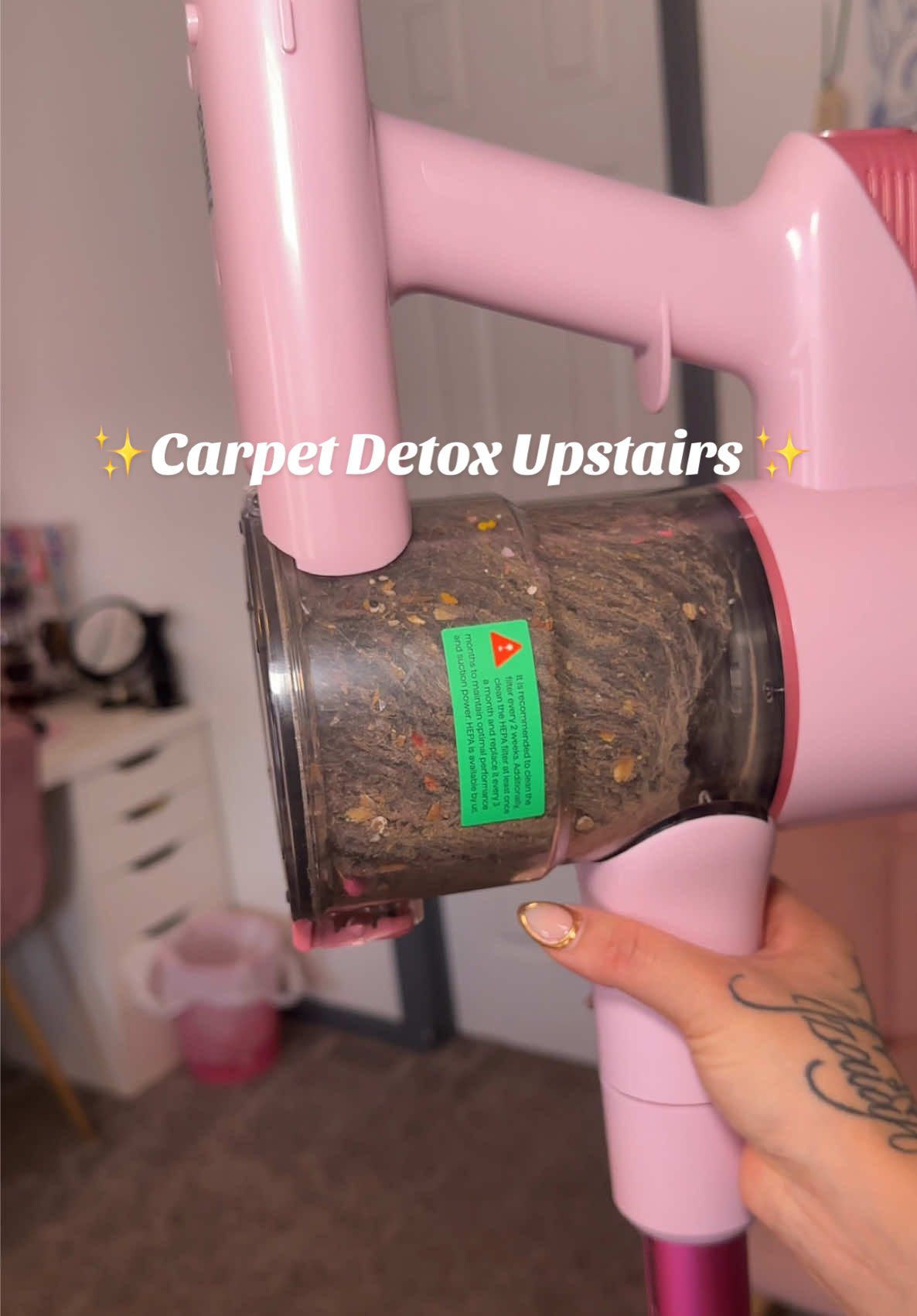 TikTok post by @xoxokari5 for Homeika. Caption reads: Get it NOW while it’s on Sale! @Homeika US this....