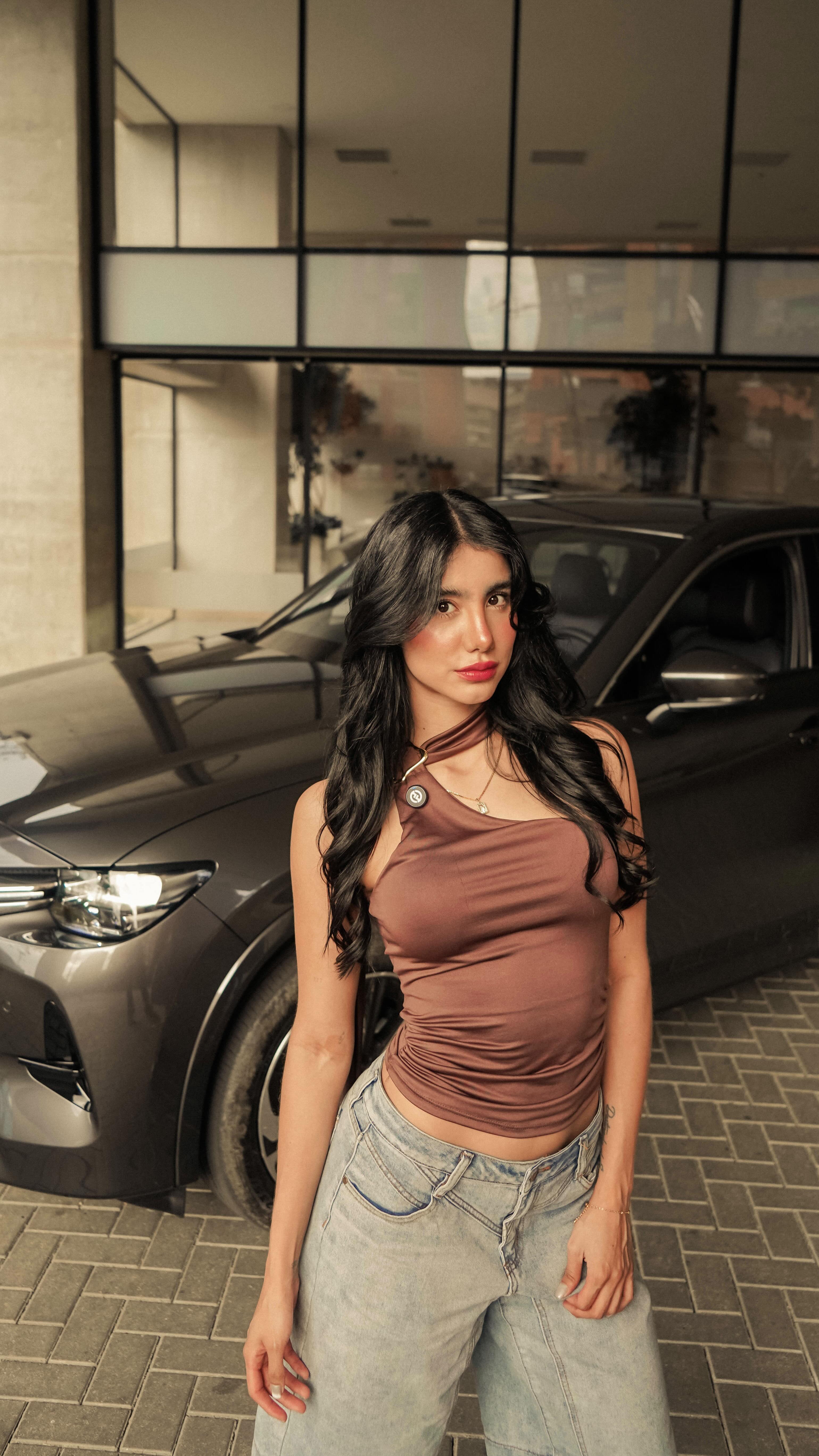 Instagram post by @carolinapicorios for Mazda. Caption reads: ✨ A veces, lo más valioso no es el destino, sino....