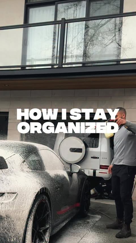 Instagram post by @saiibu.auto for Jobber. Caption reads: Less admin. More detailing. 

14-day Jobber free....