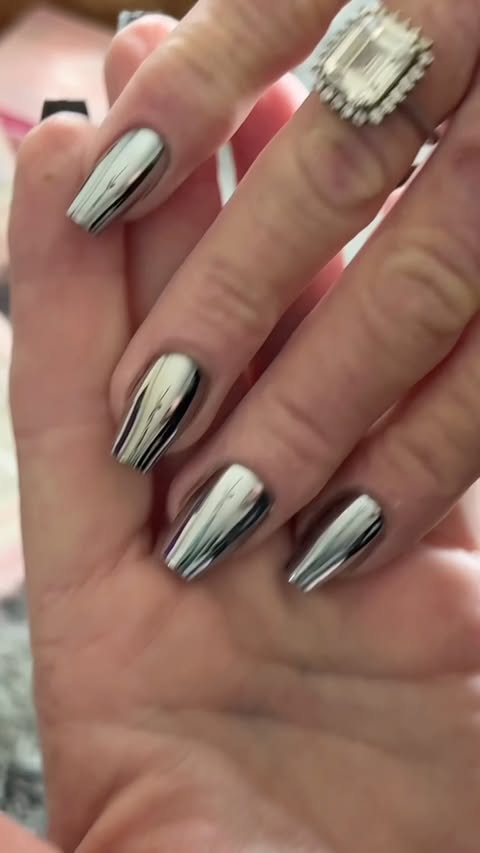 Instagram post by @just_janci for Glamnetic. Caption reads: @glamnetic fast, Affordable, beautiful, long [...].