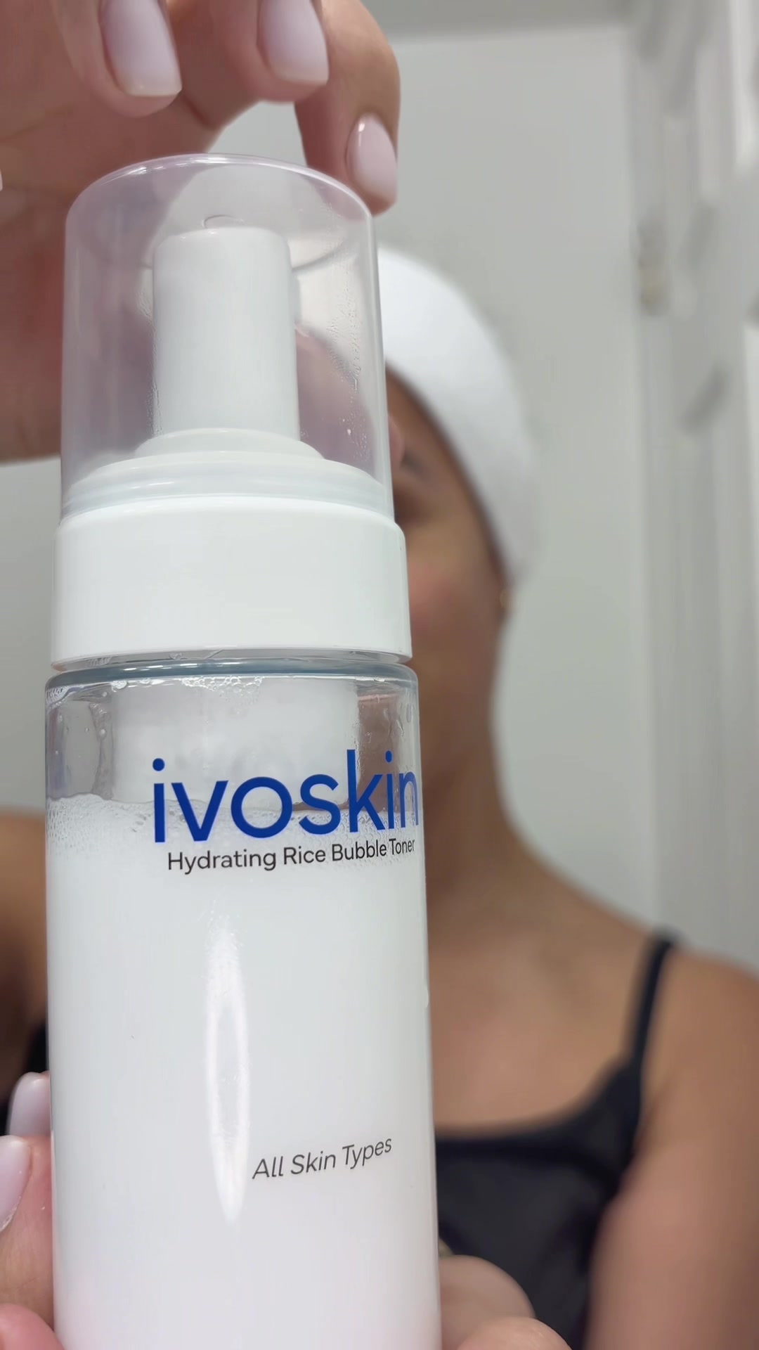 TikTok post by @roxyyoz08 for Ivoskin. Caption reads: [...] cleansing? ☁️💙 I’ve been using the IVOSKIN....