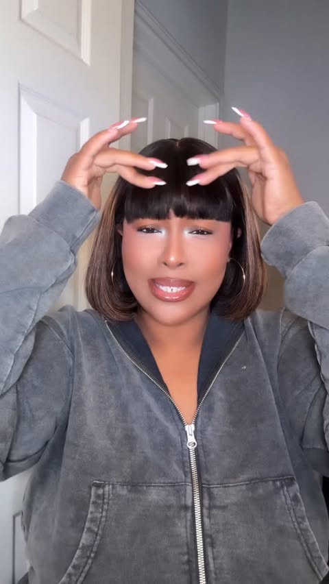 Instagram post by @_iamkayladanielle for Luvme Hair. Caption reads: [...] code “KL32” for 28% off! link in bio~....