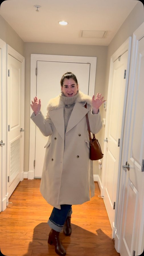 Instagram post by @thecattspjs for Banana Republic Factory. Caption reads: @ Michael - buy me a new house (this lighting is....