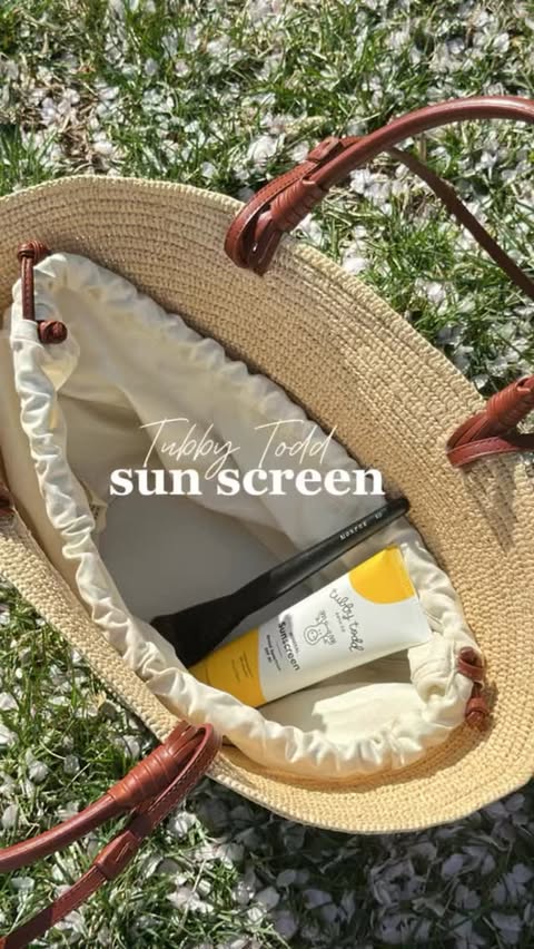Instagram post by @findanddesigns for Tubby Todd. Caption reads: [...] my littles sun-safe all summer with....