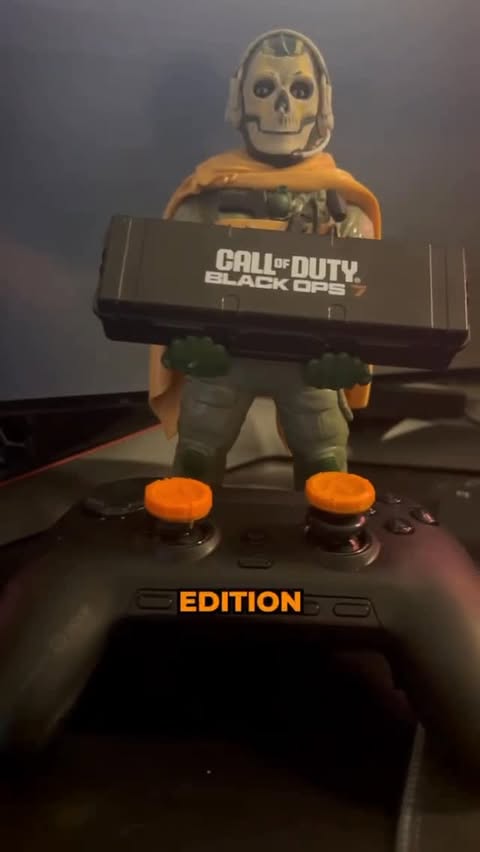 Instagram post by @mpx_player for KontrolFreek. Caption reads: KontrolFreek’s Make your Aim EXTRA Sticky....