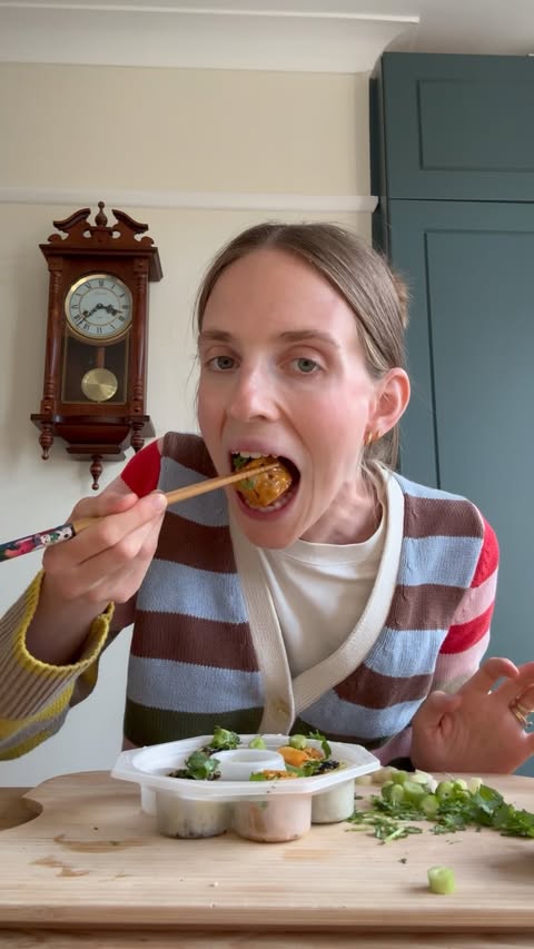 Instagram post by @gracksnacks for itsu. Caption reads: AD me 🤝 anything @itsuofficial ESPECIALLY when....