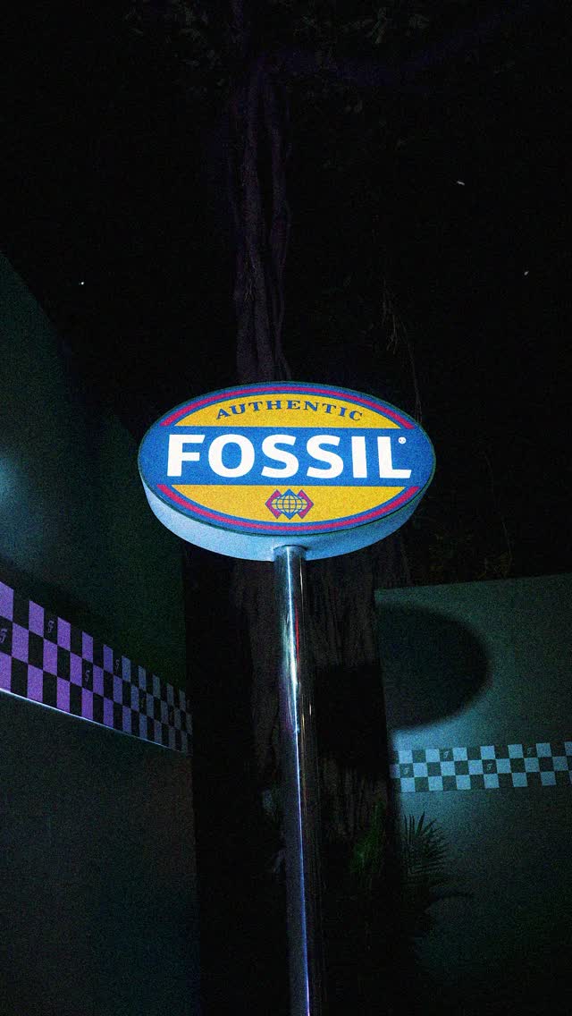 Instagram post by @stories.ios for Fossil. Caption reads: Burgers, photobooth and Nick Jonas! Fossil’s....