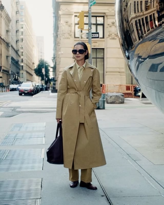 Instagram post by @marinaingvarsson for LONGCHAMP. Caption reads: [...] Cadence had a busier week than I did.....