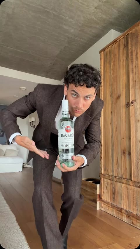 Instagram post by @_licout_ for BACARDÍ. Caption reads: [...] the the @vmas this year! Thanks to @bacardi....