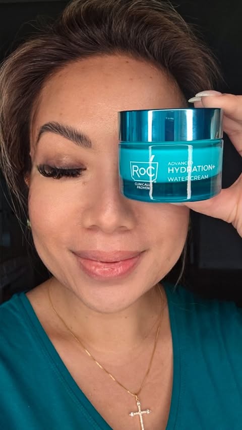 Instagram post by @mummy.yummy.lifestyle for RoC Skincare. Caption reads: [...] now on sale!! 💧💧💧

Roc cream, roc beauty,....