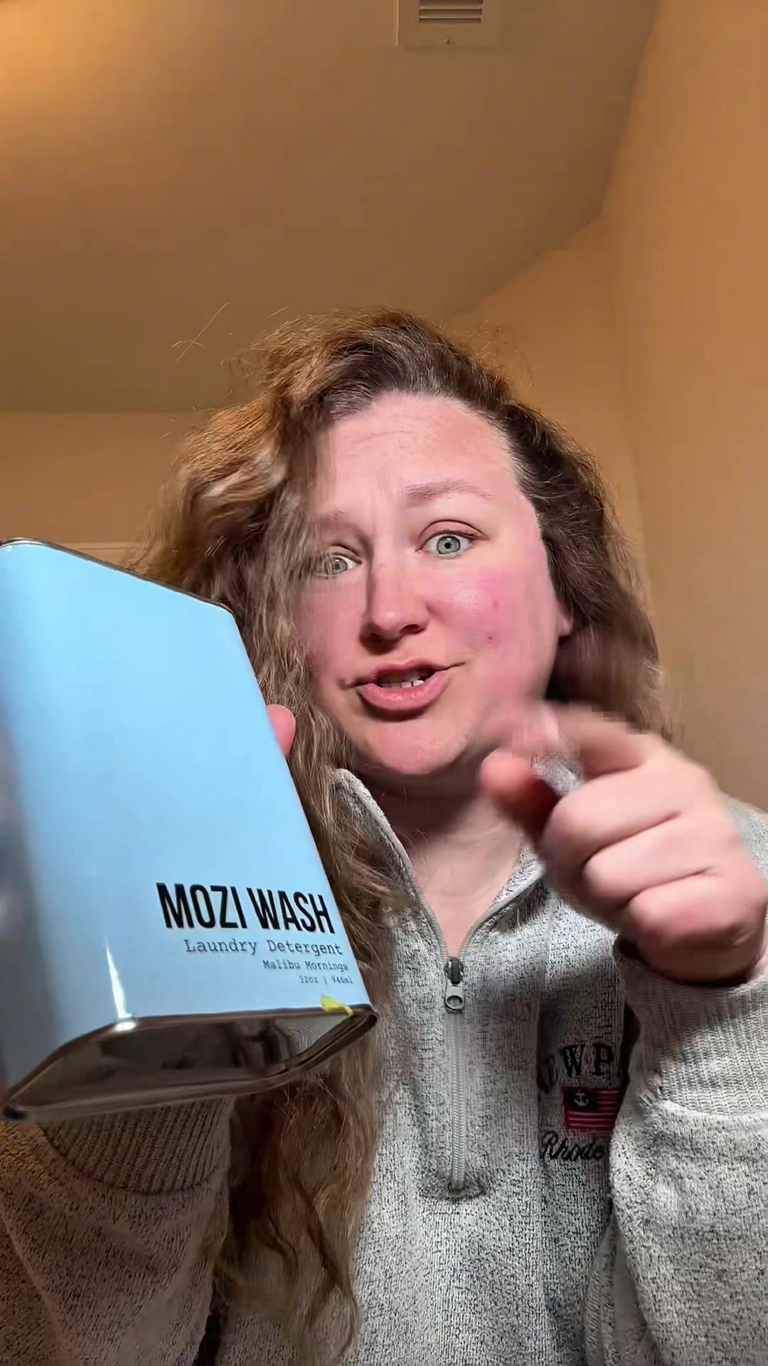 TikTok post by @nicoleroselifestyle for Mozi Wash. Caption reads: @Mozi Wash actually removes odor and buildup [...].