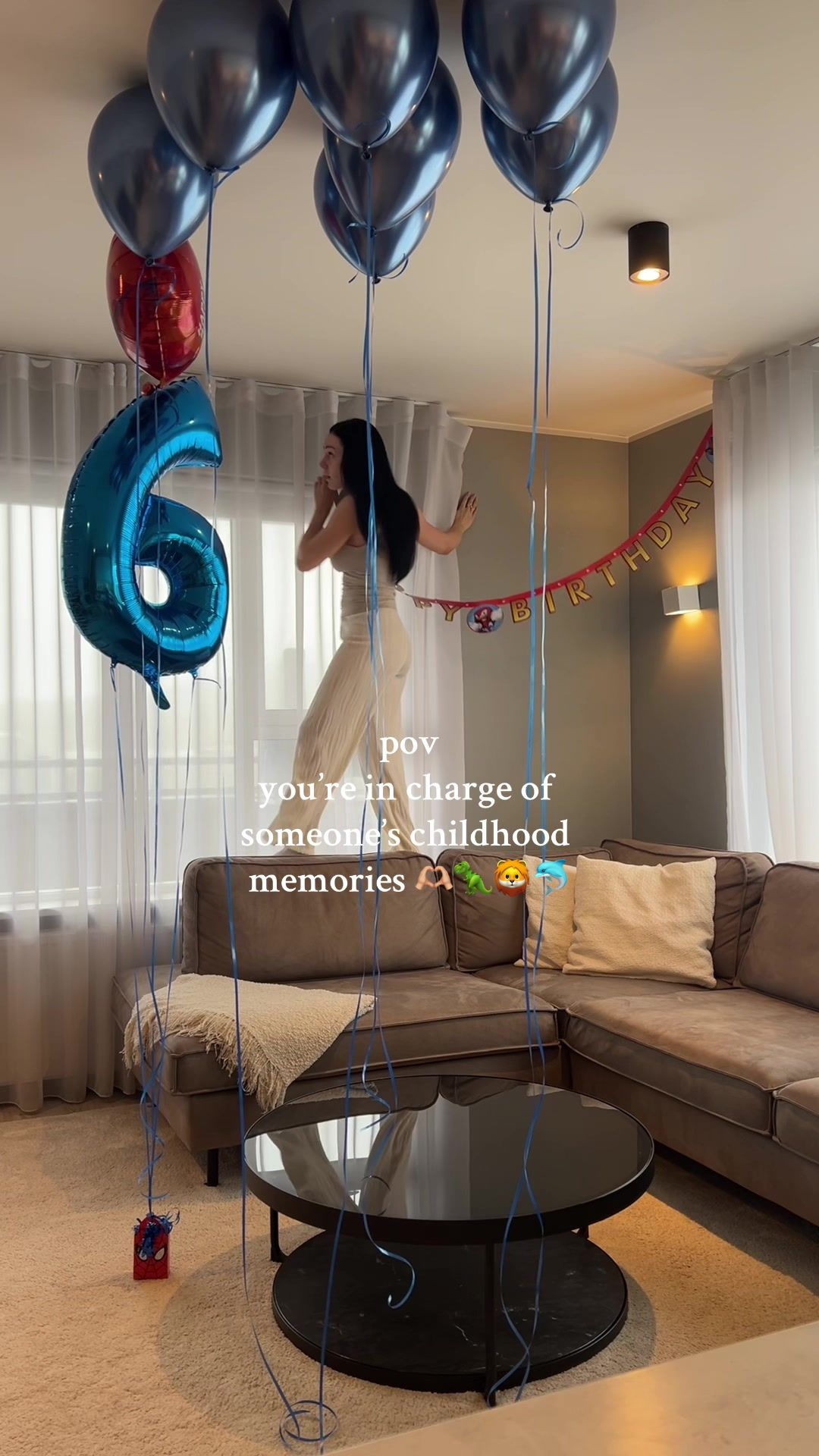 TikTok post by @fanneysandra for Wigiwama. Caption reads: [...] skemillinn eru frá @Miniplay.is | gjöf....