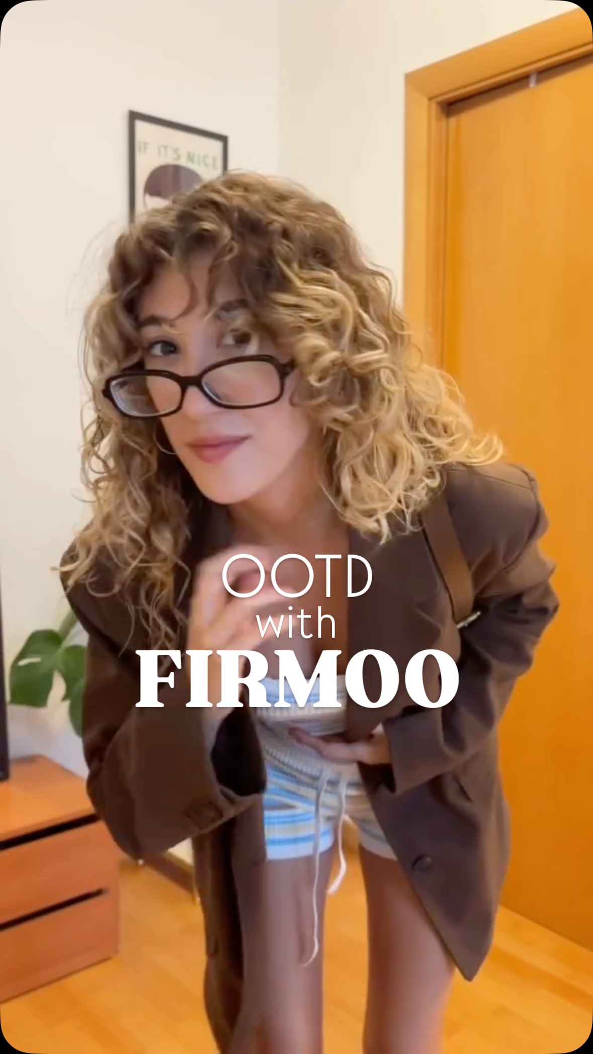 Instagram post by @patpm for Firmoo. Caption reads: Publicidad
I show you a fall OOTD with my new....