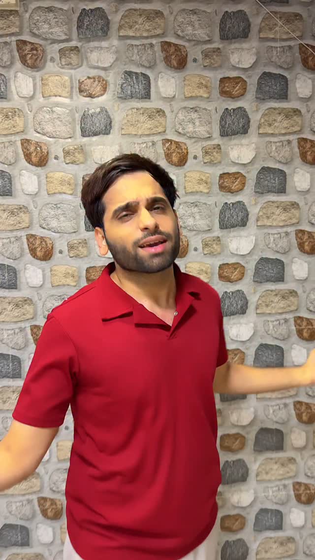 Instagram post by @letsglidewithstyle for KitKat. Caption reads: Ye break kuch zyada hi groovy hai	#KitKat #Spotify....