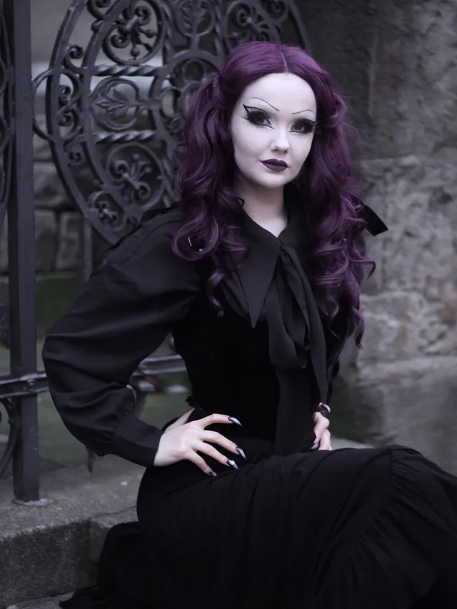 Instagram post by @_deadlynightshade for KILLSTAR. Caption reads: [...] Come on I'm yours" . . Outfit & hat by....