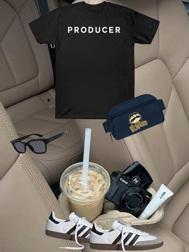 Instagram post by @dinnna________ for TeePublic. Caption reads: Styling my cozy girl era 🤍💫
Trendy tees, cute....