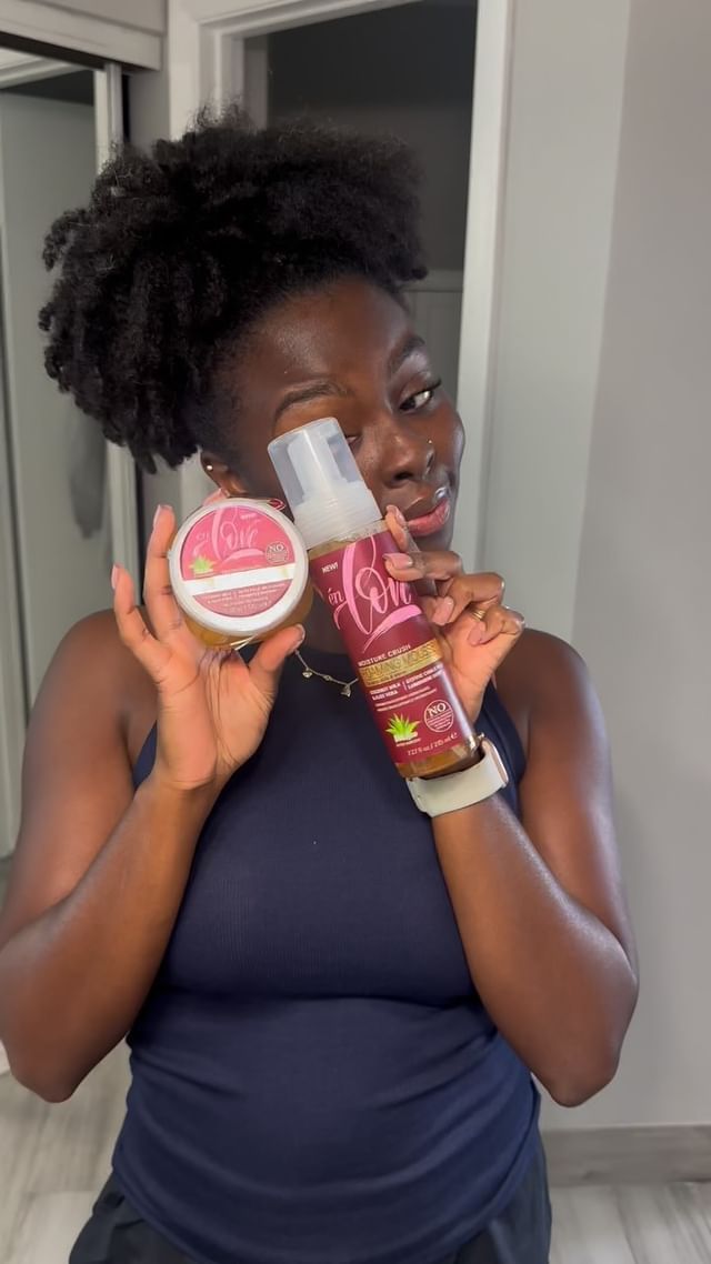 Instagram post by @onlyonejess_ for Dollar General. Caption reads: Every time I get bored with my hair I feel like a....