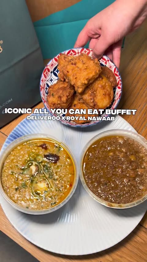 Instagram post by @munchingakhi for Deliveroo. Caption reads: DELIVEROO X ROYAL NAWAAB AD Iftar made easier....
