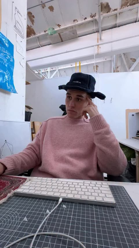 Instagram post by @finnorr for EXTRA Gum. Caption reads: [...] @extraofficialuk rug today at....