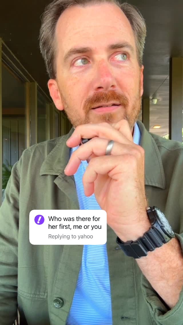 Instagram post by @leightonwrites for Yahoo. Caption reads: It’s time to make a change @yahoo #yahoopartner.