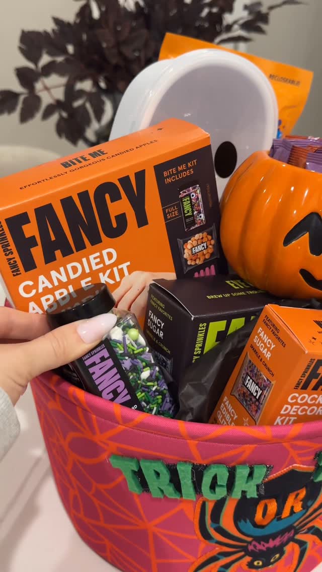 Instagram post by @_yevaberez_ for Fancy Sprinkles. Caption reads: Made the cutest boo basket with @fancysprinkles....