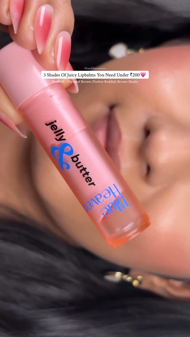 Instagram post by @surbhireviews for Blue Heaven Cosmetics. Caption reads: [...] “ For product Link🔗 Shade Used-....