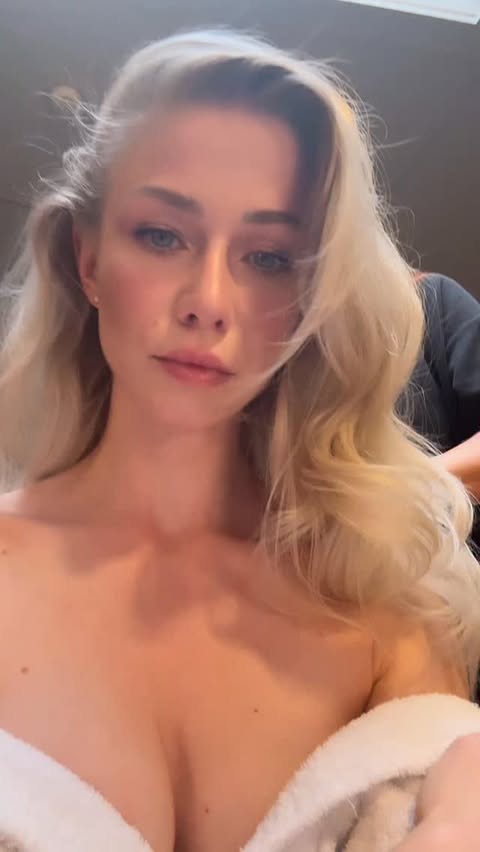 Instagram post by @deliathranberend for Playboy. Caption reads: Get ready with me 🐰✨ ᵃⁿᶻᵉⁱᵍᵉ ᐟ ᵃᵈ #magazine.