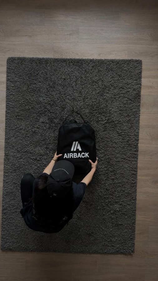 Instagram post by @cassandredjeridi for Airback. Caption reads: [...] has never been this satisfying with the....