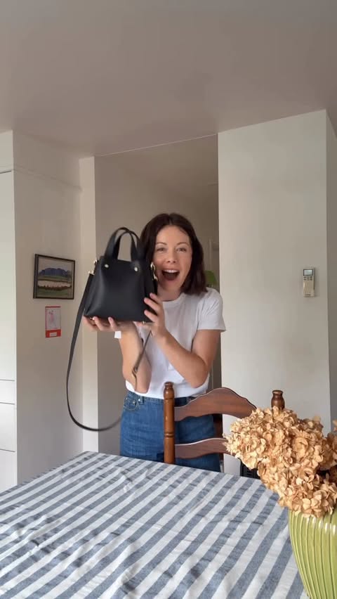 Instagram post by @whatteganmade for Babylon Leather. Caption reads: [...] bag!! Very kindly gifted by @babylonleather....