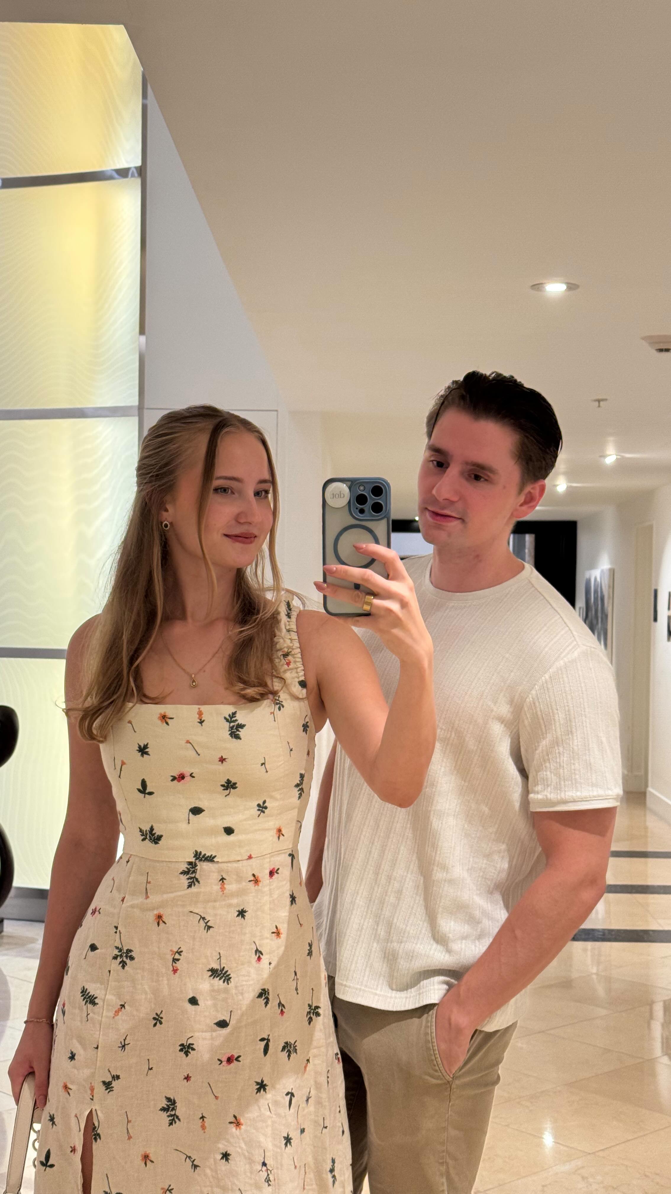 Instagram post by @veranothing for Notion. Caption reads: Comment “AGENT” & I’ll DM you the link to sign up....