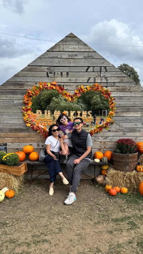 Instagram post by @abbyteh for Hobbledown. Caption reads: [...] day out at the Pumpkin Patch at....