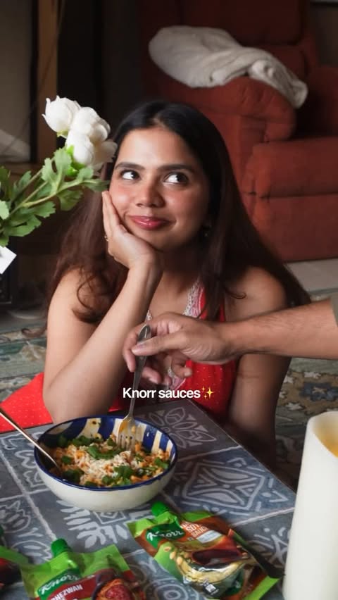 Instagram post by @srishtigargg for Knorr. Caption reads: [...] the way you season that linguini with....