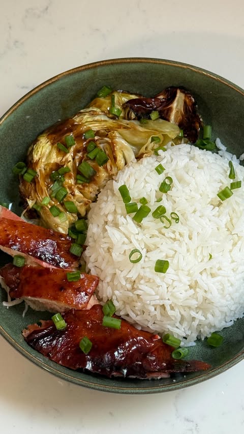 Instagram post by @rachel_loaf for Midea. Caption reads: #MideaPartner Controversial opinion but I think....