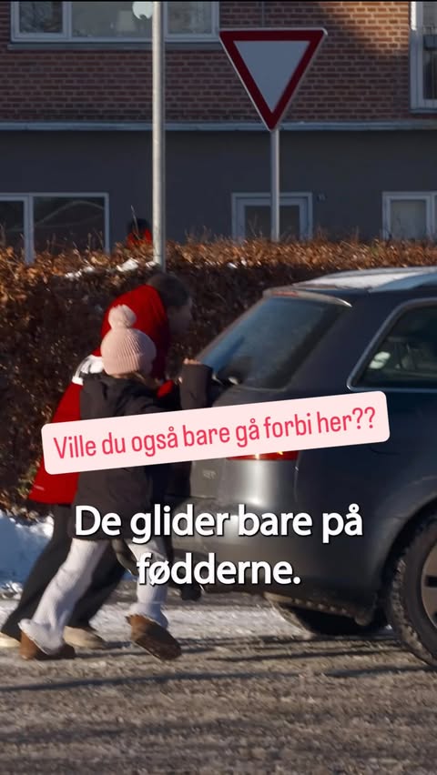 Instagram post by @pellehvenegaard for Den Gode Gerning. Caption reads: [...] noget sammen med os 💪 #DenGodeGerning....