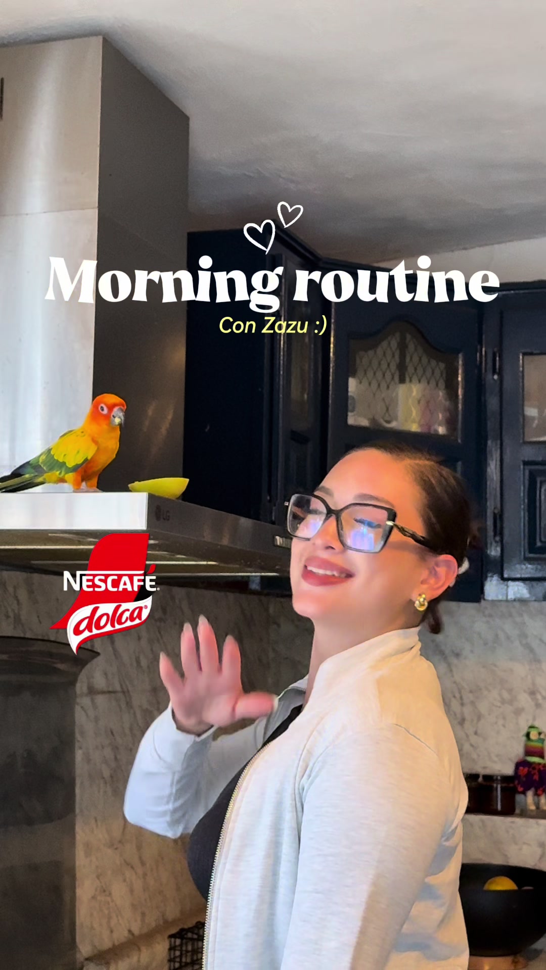TikTok post by @marilyn_torresc for NESCAFÉ México. Caption reads: Rutina de día con Zazu!✨🙂‍↔️🫵🏻 Hicimos un....