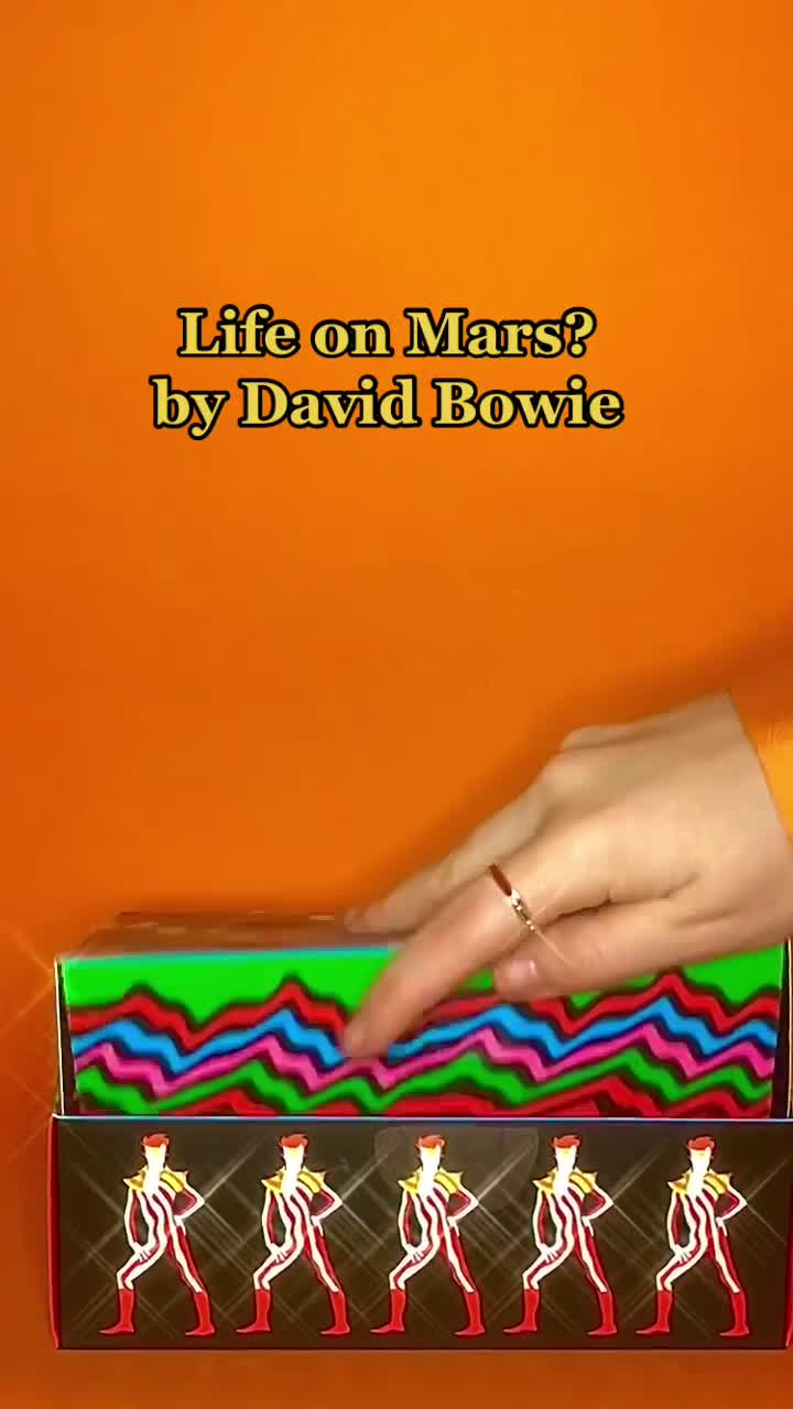 TikTok post by @trillian.mp3 for Happy Socks. Caption reads: I’m in love 😭💖 @happysocks ⭐️✨....